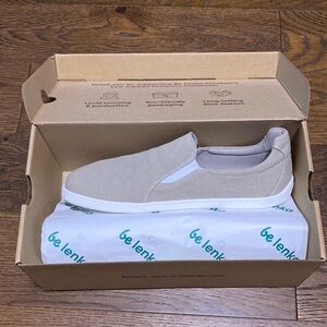New in box be lenka Eazy Neo Vegan Sand Slip on shoes

A